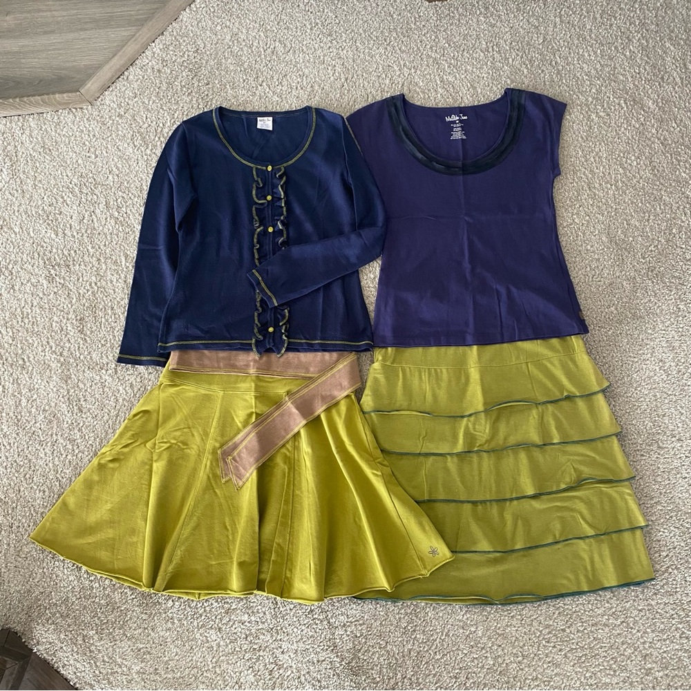 Matilda Jane Vintage Momma set,Womens Sz. Medium tops and Small skirts,EUC-READ